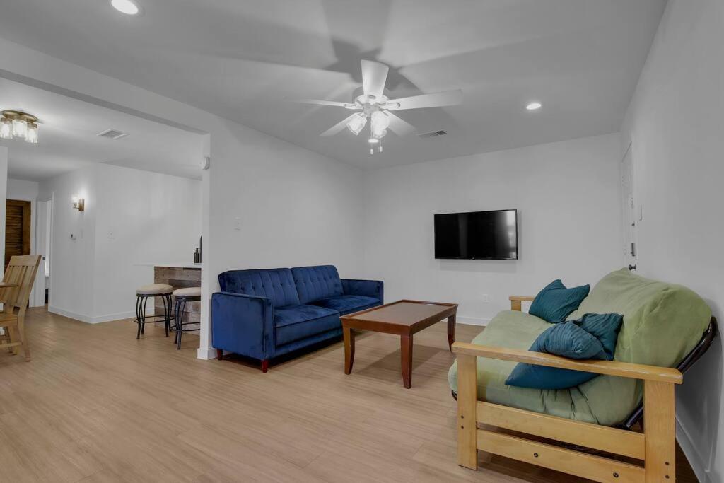 Condo Near Downtown Austin! エクステリア 写真